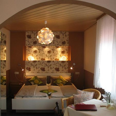 Restaurant Landgasthof Zum Wiesengrund Newel ห้อง รูปภาพ