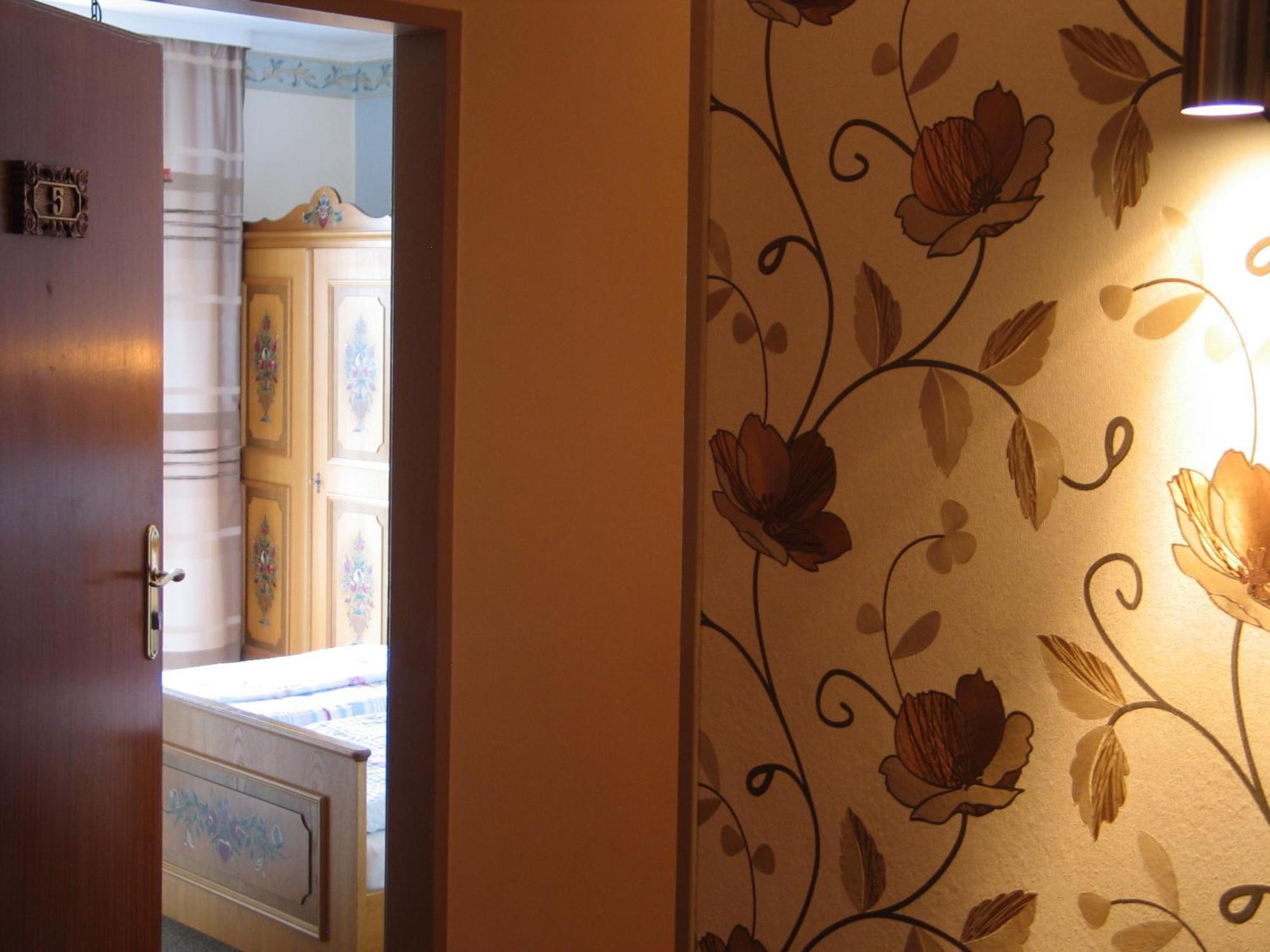 Restaurant Landgasthof Zum Wiesengrund Newel ห้อง รูปภาพ
