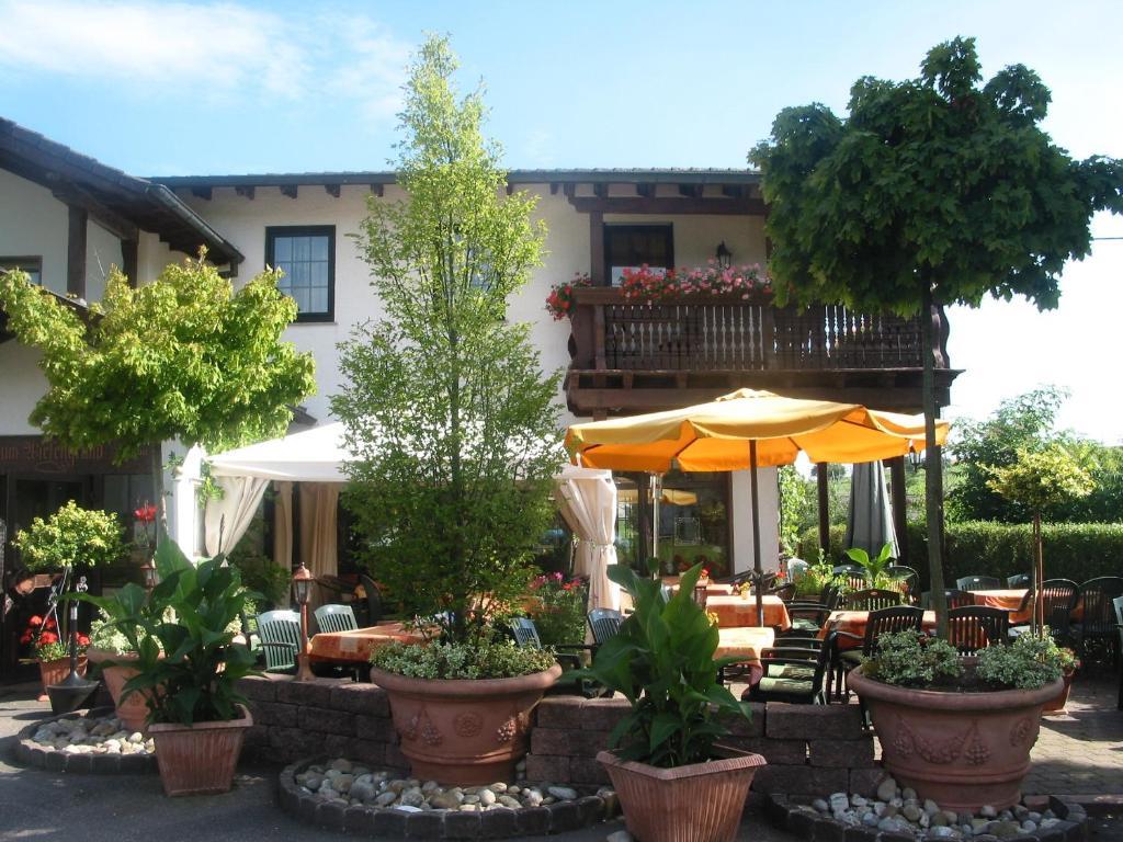 Restaurant Landgasthof Zum Wiesengrund Newel ภายนอก รูปภาพ