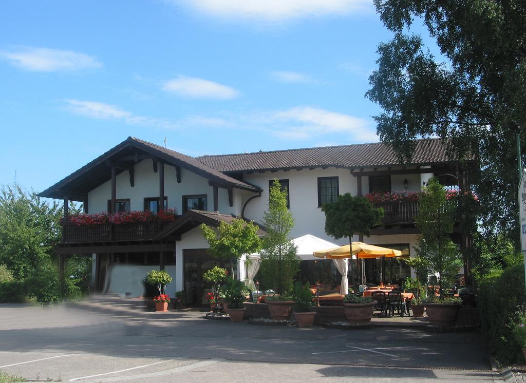 Restaurant Landgasthof Zum Wiesengrund Newel ภายนอก รูปภาพ